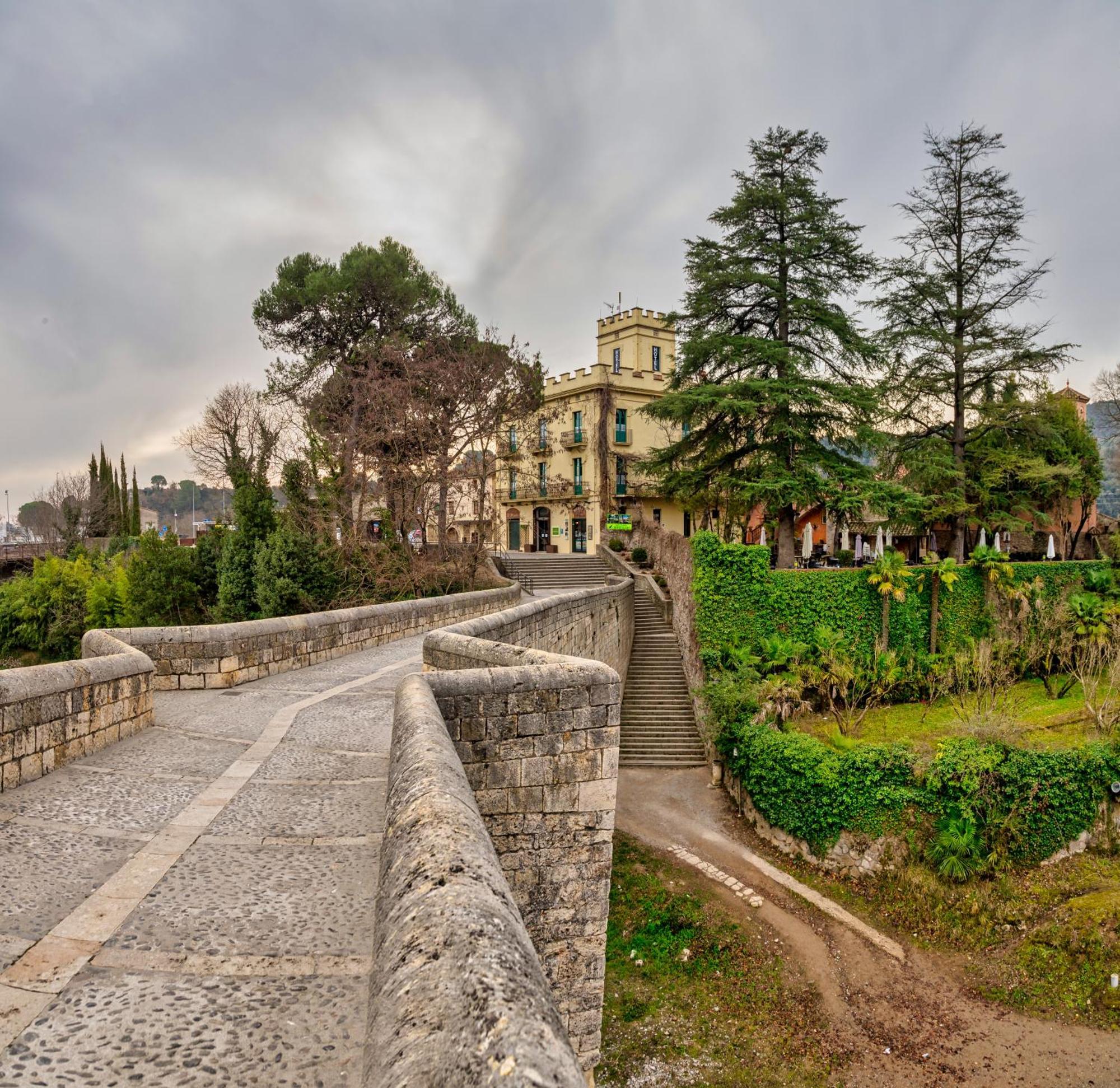 Els Jardins De La Martana Hotel 3*